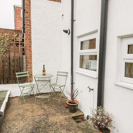 Barnaby Cottage Yarm Eksteriør bilde